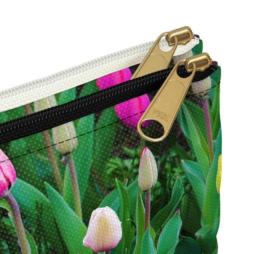 Lolly Field Pouch