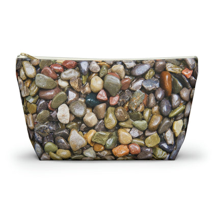 Front view of the large 12.5 x 7.25 x 3.25 inch kit bag with pebbles and stones design and white zipper.